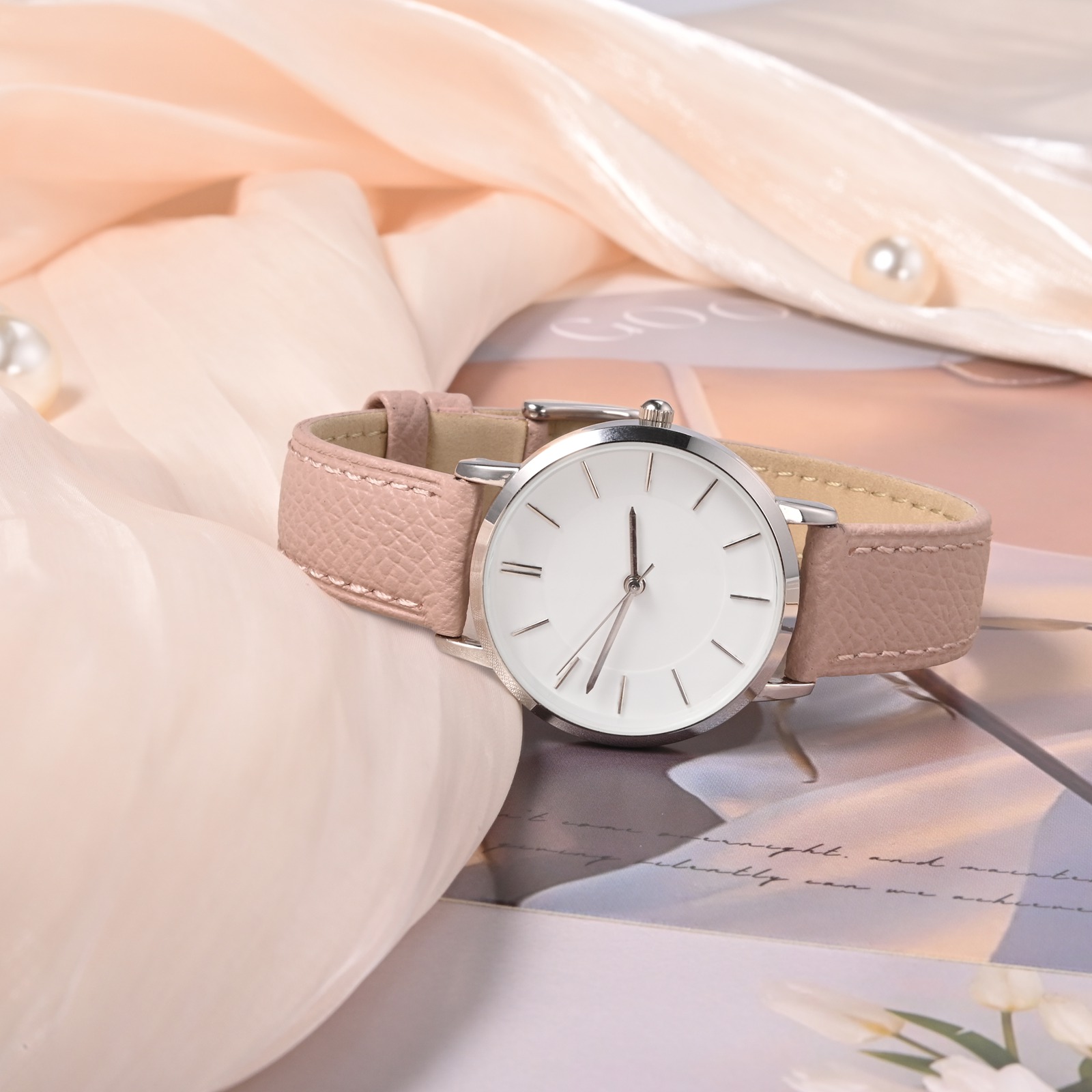WOCCI Top Grain Leather Watch  - огляд і ціна Suede Strap Watch